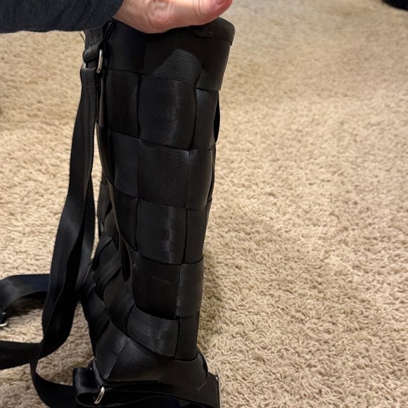 Harveys Black Woven Backpack - Picture 7 of 8